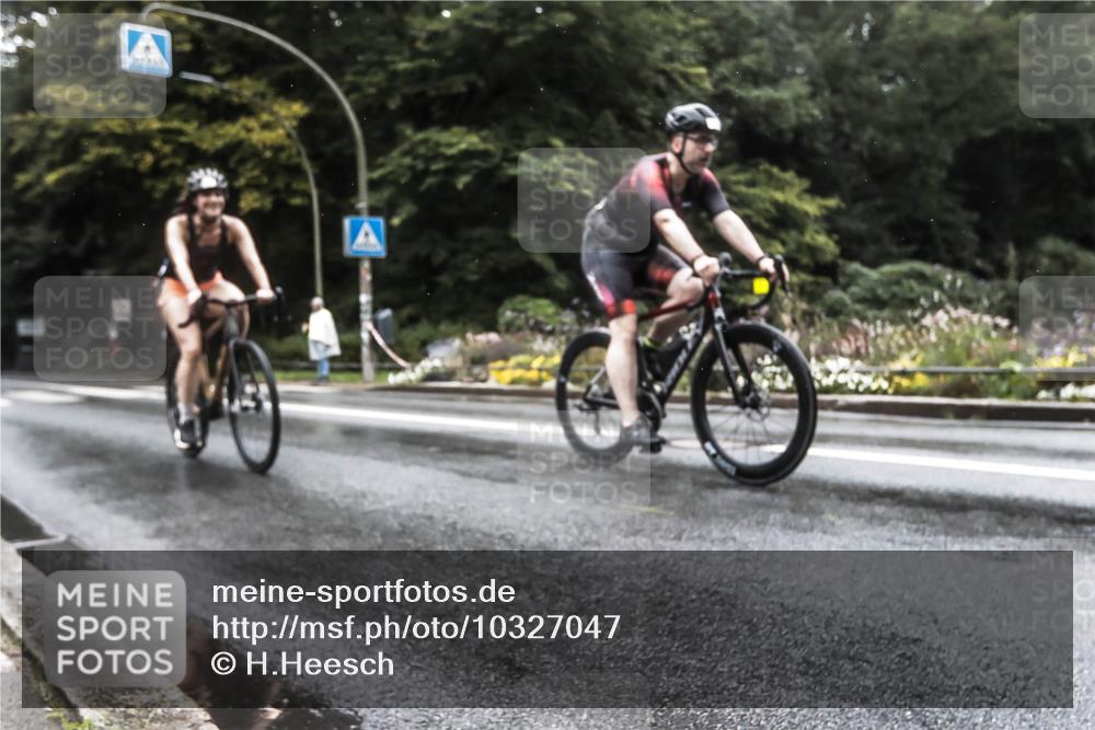 13.09.2026 - Stadtparktriathlon H.Heesch http://msf.ph/oto/10327047 13.09.2026 12:59:50 Radfahren 1107, 1252, 1302, 1414, 1428 meine-sportfotos.de