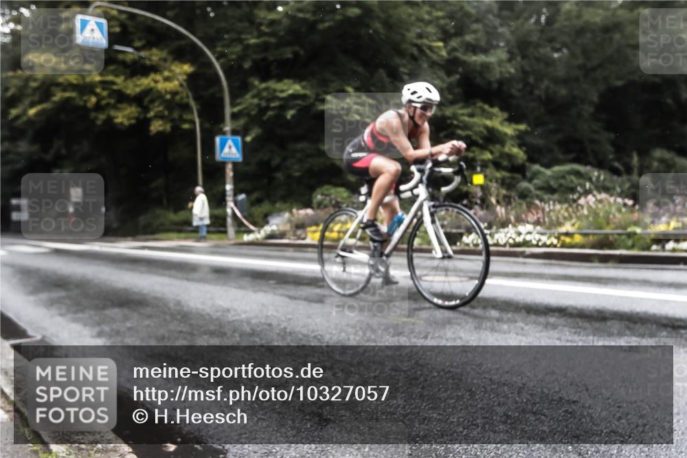 13.09.2026 - Stadtparktriathlon H.Heesch http://msf.ph/oto/10327057 13.09.2026 12:59:52 Radfahren 1107, 1247, 1252, 1302, 1414 meine-sportfotos.de
