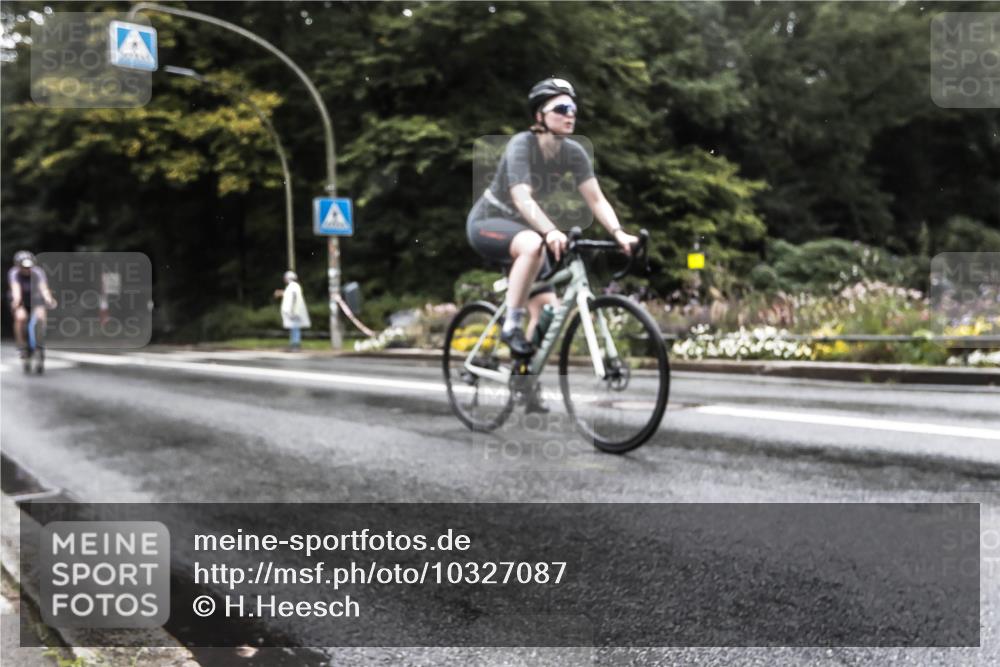 13.09.2026 - Stadtparktriathlon H.Heesch http://msf.ph/oto/10327087 13.09.2026 13:00:07 Radfahren 1160, 1203, 1221, 1357, 1412 meine-sportfotos.de