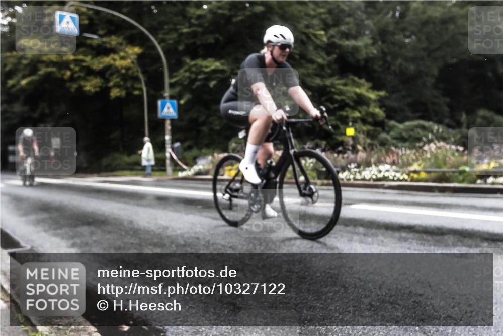 13.09.2026 - Stadtparktriathlon H.Heesch http://msf.ph/oto/10327122 13.09.2026 13:00:20 Radfahren 1080, 1243, 1288, 1290, 1307, 1330, 1350 meine-sportfotos.de