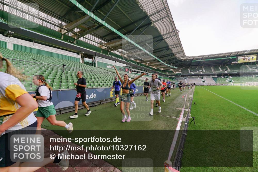 13.09.2026 - 21. swb-Marathon Bremen Michael Burmester http://msf.ph/oto/10327162 13.09.2026 13:32:03 Laufen im Stadion 122, 224, 295, 344, 350, 386, 487, 490, 617, 639, 690, 786, 787, 806, 840, 965, 1114, 1133, 1142, 1292, 1310, 1314, 1326, 1329, 1377, 1427, 1529, 1775, 1801, 1869, 1892, 1897, 1904, 1923, 2216, 2230, 2231, 2253, 2270, 2274, 2320, 2344, 2368, 2372, 2374, 2456, 2514, 2523, 2539, 2556, 2629, 2637, 2643, 2649, 2677, 2719, 2726, 2769, 2848, 2877, 2918, 2945, 2952, 3038, 3094, 3101, 3140, 3223, 3350, 3379, 3401, 3426, 3572, 3644, 3723, 3736, 3746, 3873, 3918, 3944, 357 meine-sportfotos.de