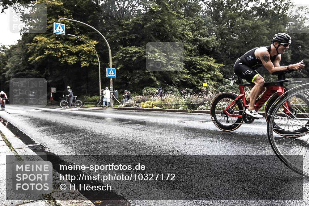 13.09.2026 - Stadtparktriathlon H.Heesch http://msf.ph/oto/10327172 13.09.2026 11:49:38 Radfahren 710, 735, 738, 750, 765, 793, 919, 941 meine-sportfotos.de
