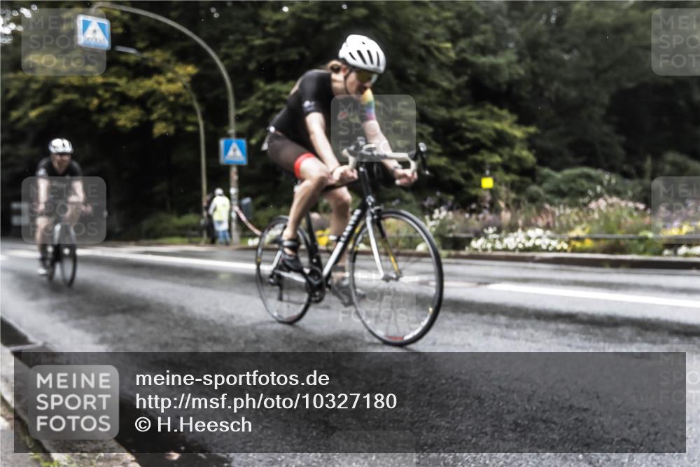 13.09.2026 - Stadtparktriathlon H.Heesch http://msf.ph/oto/10327180 13.09.2026 13:00:49 Radfahren 1230, 1274, 1285, 1314, 1341 meine-sportfotos.de