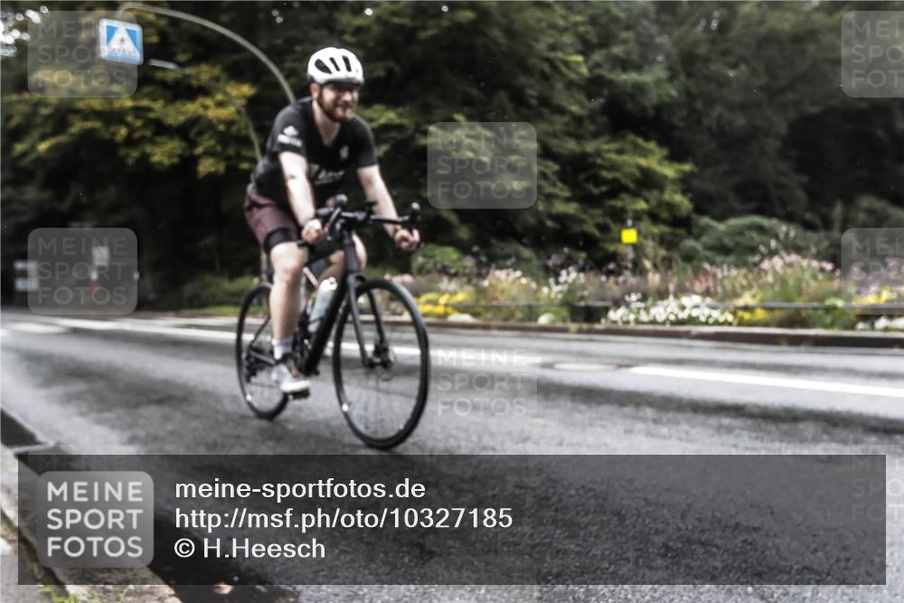 13.09.2026 - Stadtparktriathlon H.Heesch http://msf.ph/oto/10327185 13.09.2026 13:00:50 Radfahren 1230, 1274, 1285, 1341 meine-sportfotos.de