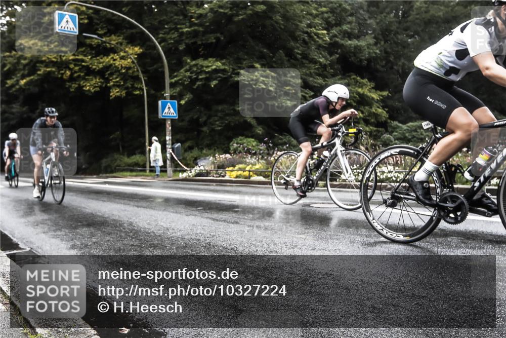 13.09.2026 - Stadtparktriathlon H.Heesch http://msf.ph/oto/10327224 13.09.2026 13:01:17 Radfahren 1119, 1188, 1229, 1294, 1362, 1387, 1388 meine-sportfotos.de