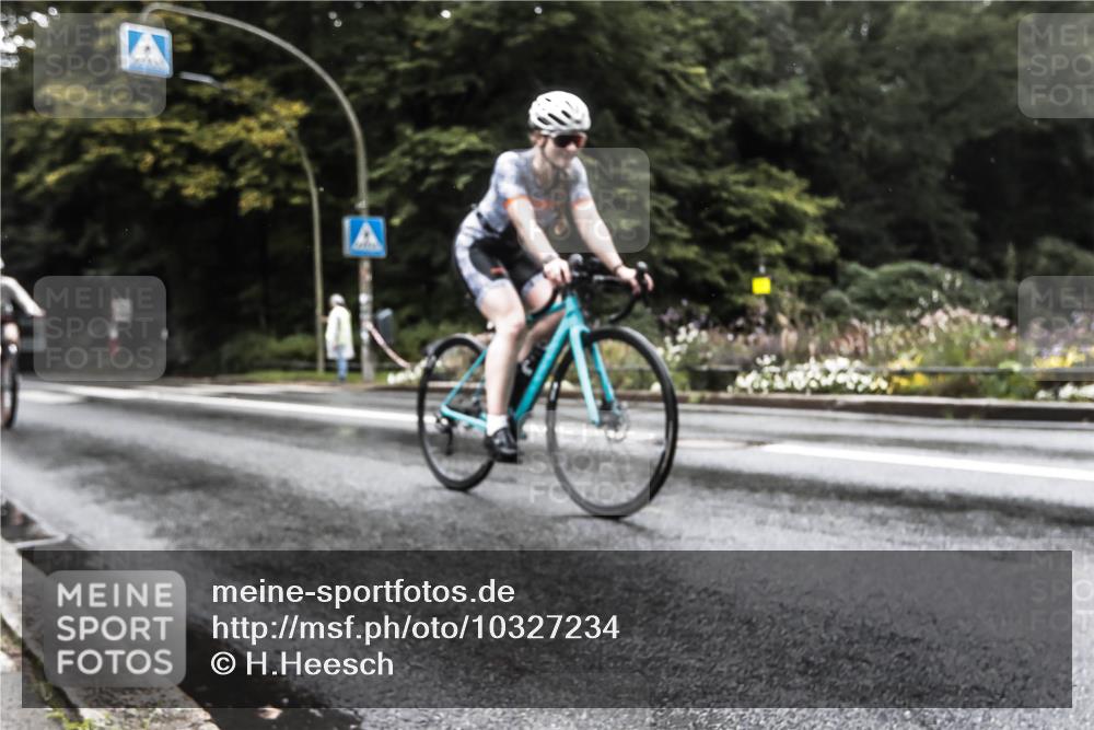 13.09.2026 - Stadtparktriathlon H.Heesch http://msf.ph/oto/10327234 13.09.2026 13:01:18 Radfahren 1119, 1188, 1229, 1294, 1362, 1387 meine-sportfotos.de