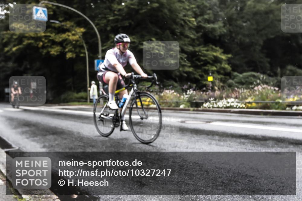 13.09.2026 - Stadtparktriathlon H.Heesch http://msf.ph/oto/10327247 13.09.2026 13:01:20 Radfahren 1079, 1119, 1188, 1214, 1229, 1294, 1362, 1387 meine-sportfotos.de