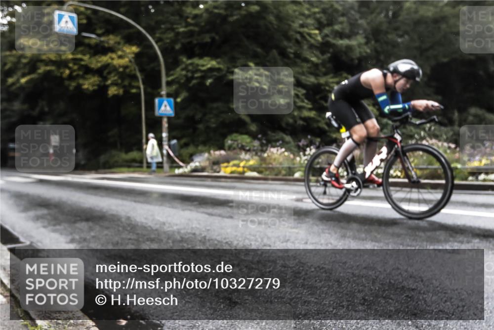 13.09.2026 - Stadtparktriathlon H.Heesch http://msf.ph/oto/10327279 13.09.2026 13:01:34 Radfahren 1254, 1293, 1308, 1382 meine-sportfotos.de
