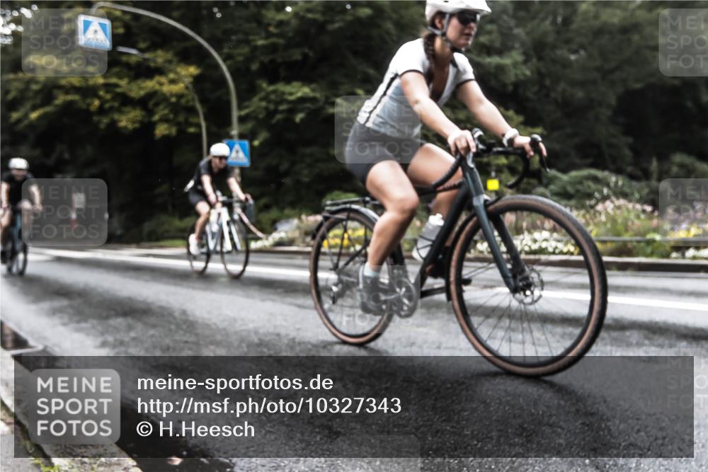 13.09.2026 - Stadtparktriathlon H.Heesch http://msf.ph/oto/10327343 13.09.2026 13:02:00 Radfahren 1189, 1232, 1248, 1287, 1299, 1329, 1355, 1393 meine-sportfotos.de