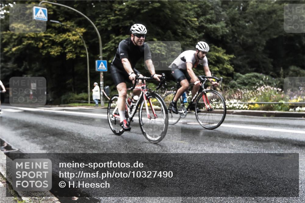 13.09.2026 - Stadtparktriathlon H.Heesch http://msf.ph/oto/10327490 13.09.2026 13:03:48 Radfahren 1191, 1200, 1218, 1311, 1427 meine-sportfotos.de