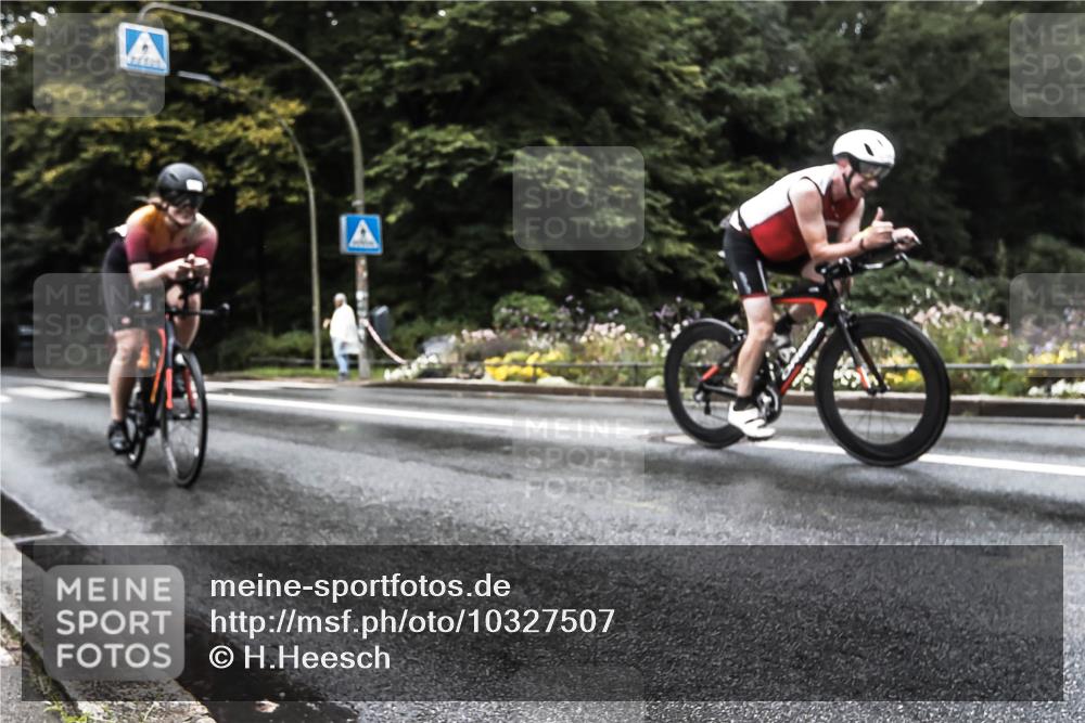 13.09.2026 - Stadtparktriathlon H.Heesch http://msf.ph/oto/10327507 13.09.2026 13:03:55 Radfahren 1253, 1291, 1413 meine-sportfotos.de
