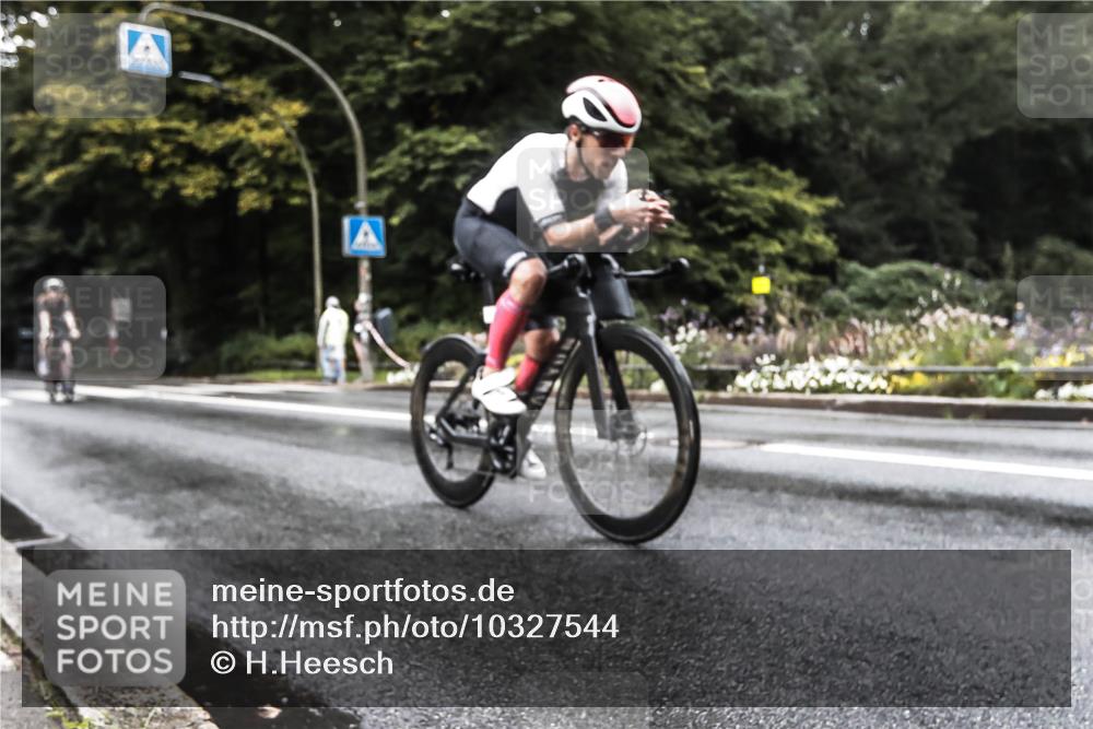 13.09.2026 - Stadtparktriathlon H.Heesch http://msf.ph/oto/10327544 13.09.2026 13:04:25 Radfahren 1170, 1196, 1245, 1261, 1269, 1297, 1301 meine-sportfotos.de