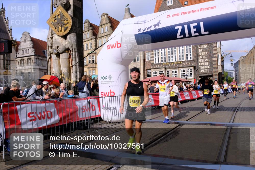 13.09.2026 - 21. swb-Marathon Bremen Tim E. http://msf.ph/oto/10327561 13.09.2026 11:02:08 Ziel 10257, 10332, 10409, 10444, 10817, 11075, 11115, 11150, 11268, 11305, 11369, 11412, 11413, 11436, 11479, 11486, 11668, 11747, 11859, 11985, 11986, 12095, 12379, 12412, 12466 meine-sportfotos.de
