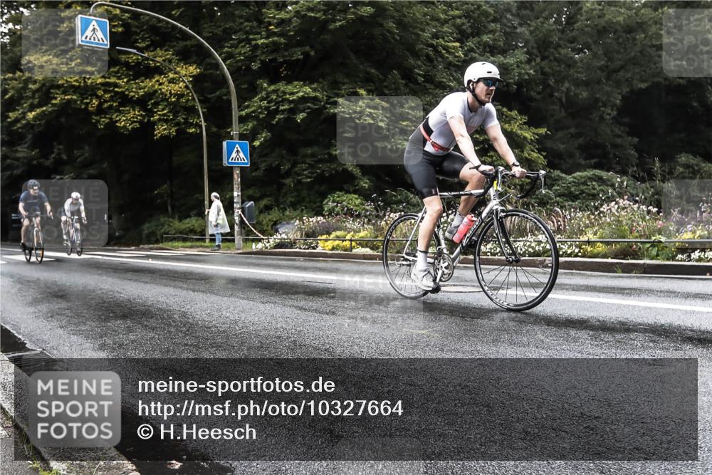 13.09.2026 - Stadtparktriathlon H.Heesch http://msf.ph/oto/10327664 13.09.2026 13:05:05 Radfahren 1284, 1306, 1333, 1346, 1372, 1374, 1409, 1410, 1424 meine-sportfotos.de
