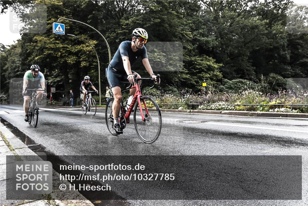 13.09.2026 - Stadtparktriathlon H.Heesch http://msf.ph/oto/10327785 13.09.2026 11:55:17 Radfahren 779, 788, 800, 856, 893, 948 meine-sportfotos.de
