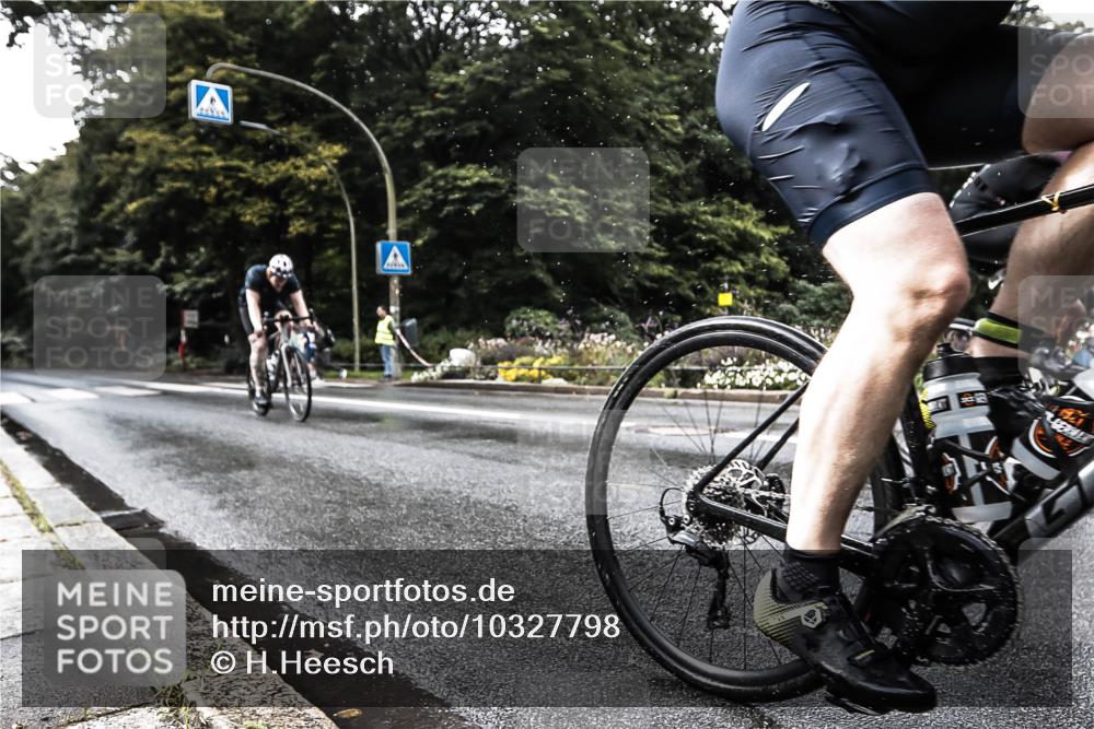13.09.2026 - Stadtparktriathlon H.Heesch http://msf.ph/oto/10327798 13.09.2026 11:55:18 Radfahren 779, 788, 800, 856, 893, 948 meine-sportfotos.de
