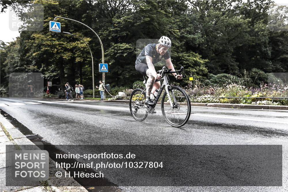 13.09.2026 - Stadtparktriathlon H.Heesch http://msf.ph/oto/10327804 13.09.2026 11:55:18 Radfahren 779, 788, 800, 856, 893, 948 meine-sportfotos.de