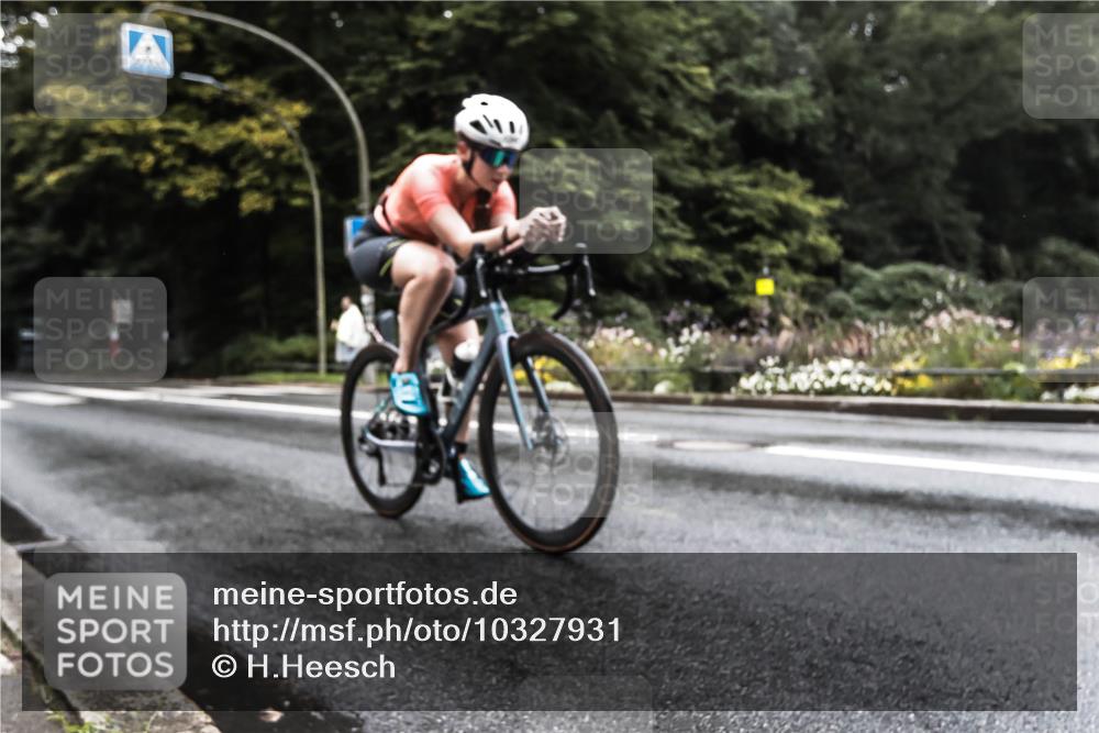 13.09.2026 - Stadtparktriathlon H.Heesch http://msf.ph/oto/10327931 13.09.2026 13:07:27 Radfahren 1247, 1252, 1267, 1302 meine-sportfotos.de