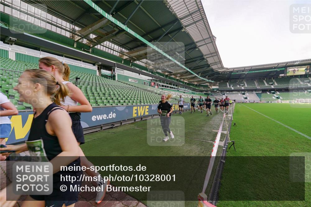 13.09.2026 - 21. swb-Marathon Bremen Michael Burmester http://msf.ph/oto/10328001 13.09.2026 13:33:27 Laufen im Stadion 155, 344, 350, 386, 428, 490, 594, 690, 709, 765, 786, 787, 916, 1001, 1048, 1051, 1098, 1133, 1292, 1377, 1427, 1444, 1557, 1591, 1592, 1661, 1703, 1760, 1827, 1897, 1923, 1996, 2077, 2132, 2226, 2230, 2231, 2253, 2270, 2274, 2320, 2374, 2399, 2400, 2456, 2479, 2511, 2514, 2515, 2523, 2539, 2543, 2556, 2616, 2630, 2641, 2649, 2718, 2735, 2757, 2769, 2787, 2848, 2982, 3014, 3345, 3350, 3443, 3503, 3577, 3601, 3614, 3746, 3797, 3875, 3901, 3911, 3952, 4001 meine-sportfotos.de