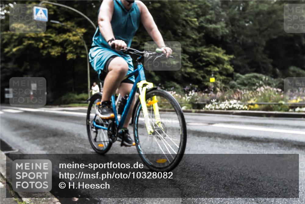13.09.2026 - Stadtparktriathlon H.Heesch http://msf.ph/oto/10328082 13.09.2026 13:09:13 Radfahren 1290, 1350 meine-sportfotos.de