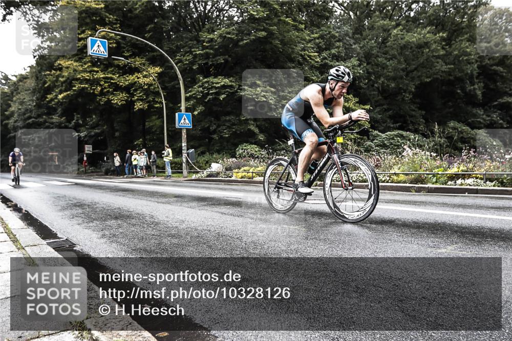 13.09.2026 - Stadtparktriathlon H.Heesch http://msf.ph/oto/10328126 13.09.2026 11:57:43 Radfahren 741, 757, 964 meine-sportfotos.de