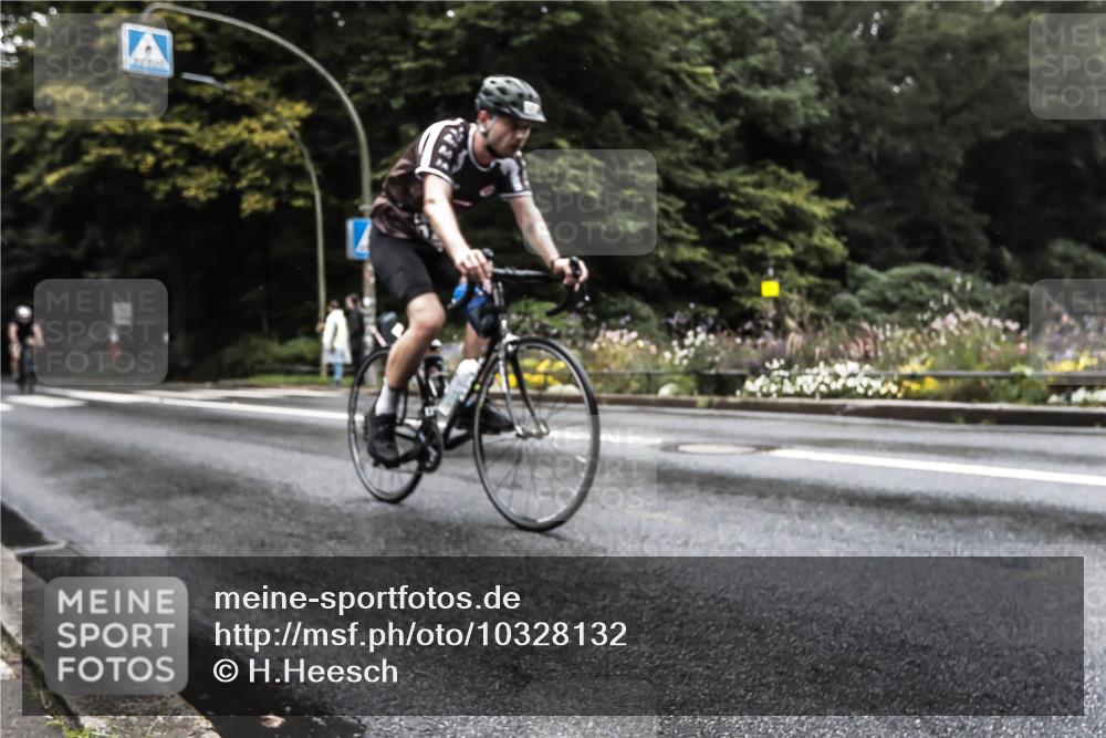 13.09.2026 - Stadtparktriathlon H.Heesch http://msf.ph/oto/10328132 13.09.2026 13:09:49 Radfahren 1209, 1248, 1273, 1280, 1367 meine-sportfotos.de