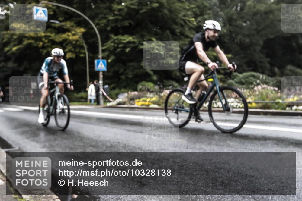 13.09.2026 - Stadtparktriathlon H.Heesch http://msf.ph/oto/10328138 13.09.2026 13:09:52 Radfahren 1248, 1273, 1280, 1314, 1367, 1382 meine-sportfotos.de