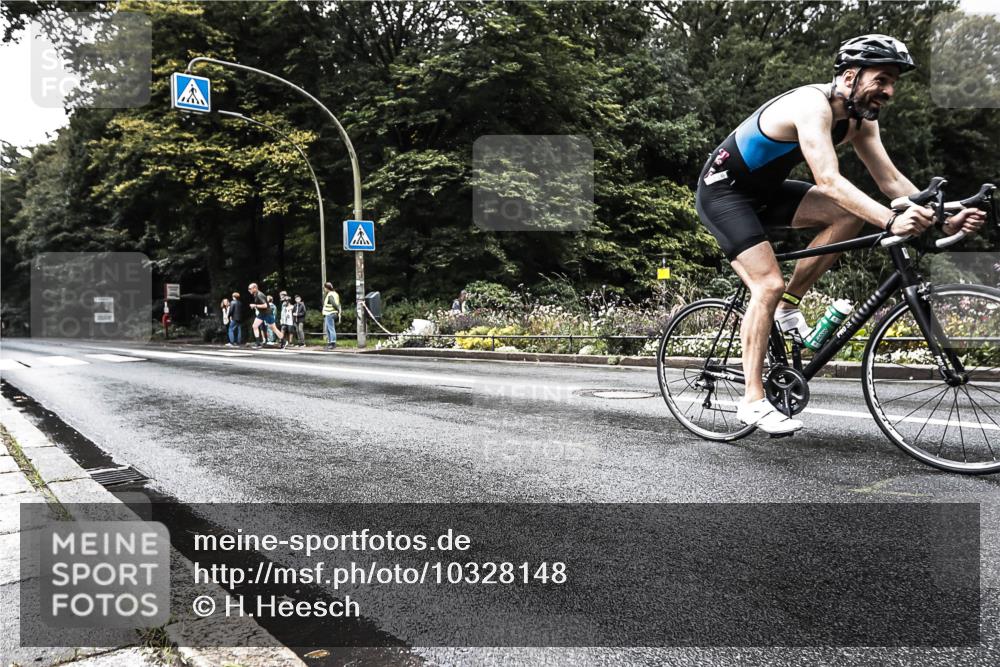 13.09.2026 - Stadtparktriathlon H.Heesch http://msf.ph/oto/10328148 13.09.2026 11:57:54 Radfahren 1009 meine-sportfotos.de
