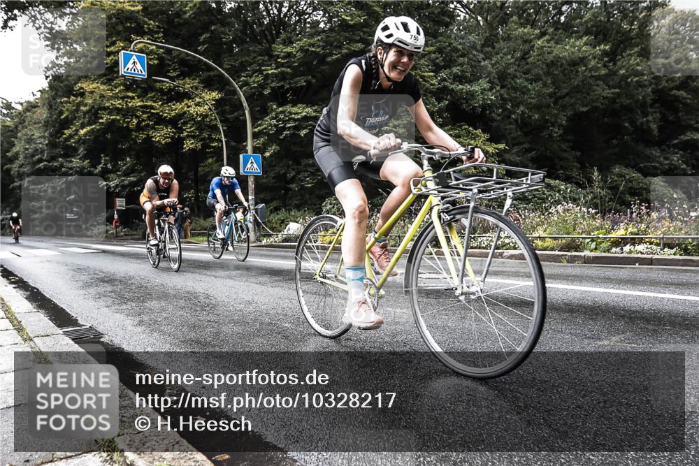 13.09.2026 - Stadtparktriathlon H.Heesch http://msf.ph/oto/10328217 13.09.2026 11:58:16 Radfahren 750, 904, 918, 920, 934, 963, 999 meine-sportfotos.de