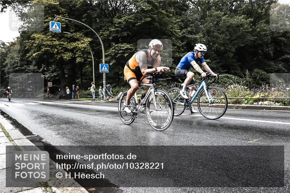 13.09.2026 - Stadtparktriathlon H.Heesch http://msf.ph/oto/10328221 13.09.2026 11:58:16 Radfahren 750, 904, 918, 920, 934, 963, 999 meine-sportfotos.de