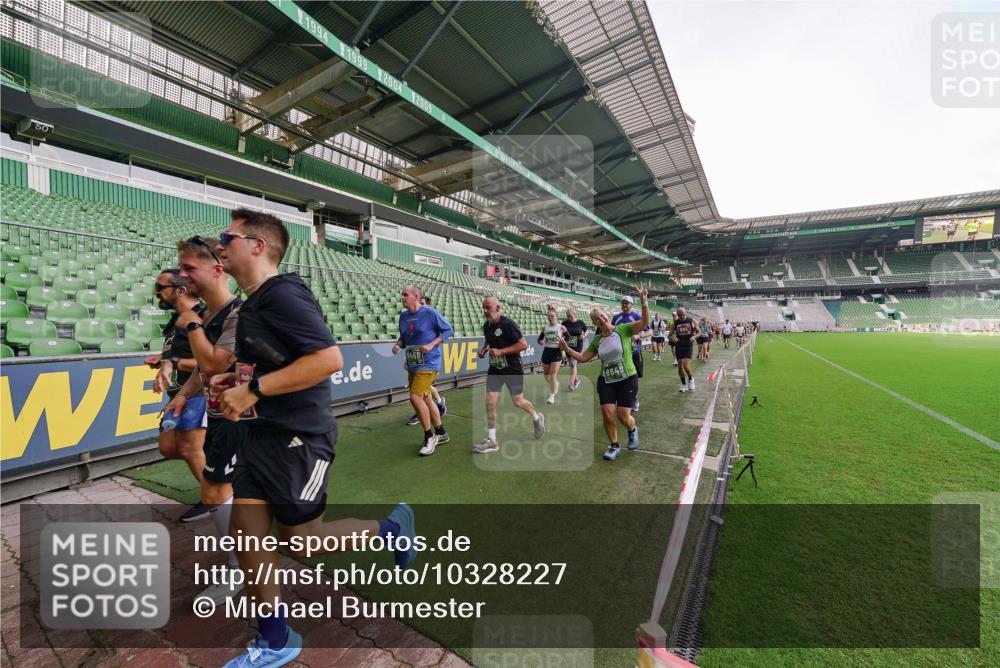 13.09.2026 - 21. swb-Marathon Bremen Michael Burmester http://msf.ph/oto/10328227 13.09.2026 13:33:53 Laufen im Stadion 155, 350, 428, 490, 594, 679, 709, 765, 786, 787, 916, 1001, 1026, 1048, 1051, 1098, 1292, 1377, 1444, 1553, 1557, 1560, 1591, 1592, 1607, 1661, 1703, 1760, 1772, 1784, 1827, 1996, 2077, 2132, 2226, 2230, 2231, 2320, 2338, 2374, 2399, 2400, 2451, 2456, 2479, 2511, 2514, 2515, 2539, 2543, 2616, 2630, 2641, 2718, 2735, 2757, 2769, 2787, 2791, 2848, 2982, 3014, 3345, 3443, 3503, 3547, 3577, 3601, 3614, 3660, 3708, 3709, 3720, 3797, 3875, 3901, 3911, 3952, 4001, 4014, 5151 meine-sportfotos.de