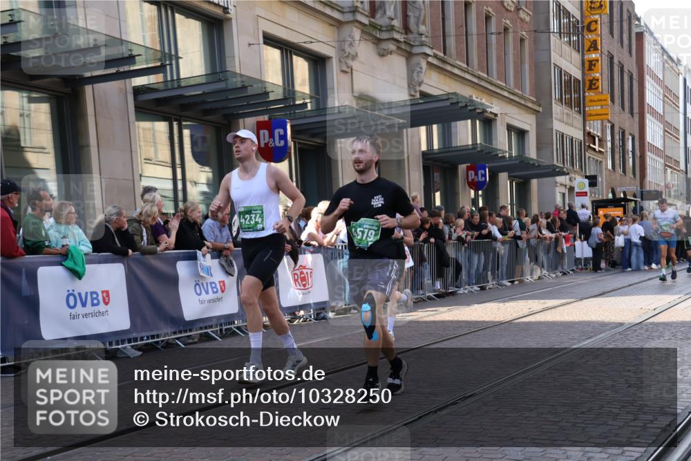 13.09.2026 - 21. swb-Marathon Bremen Strokosch-Dieckow http://msf.ph/oto/10328250 13.09.2026 13:21:06 Ziel 226, 1130, 2904, 2979, 3120, 3202, 3435, 3534, 3655, 4165, 4234, 4445, 4484, 4519, 5542, 6862, 8184, 8270, 8323, 8384, 8408, 8730, 8791, 8923, 9048, 9514, 9722, 9900, 13145, 854, 1056, 1191, 1881, 2425, 2640, 3356, 3450, 3866, 3933, 4126, 4316, 4362, 4465, 4612, 4734, 5161, 5213, 5954, 6357, 6401, 6680, 6970, 7517, 7902, 8005, 8237, 8323, 8622, 8971, 9267, 9268, 13120 meine-sportfotos.de
