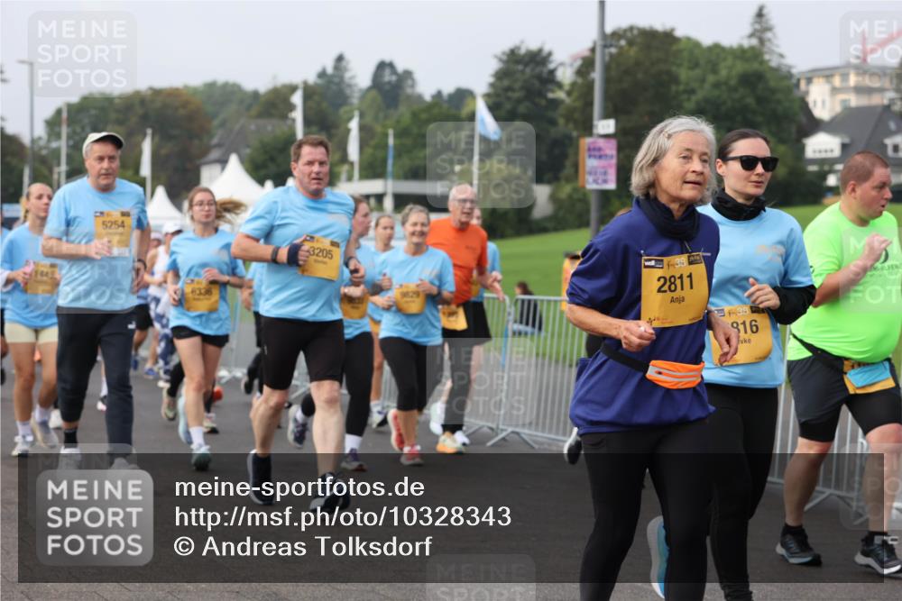 13.09.2026 - Kiel Lauf Andreas Tolksdorf http://msf.ph/oto/10328343 13.09.2026 09:29:25 Kiellinie 1445, 5254, 3205, 2811, 38, 916 meine-sportfotos.de