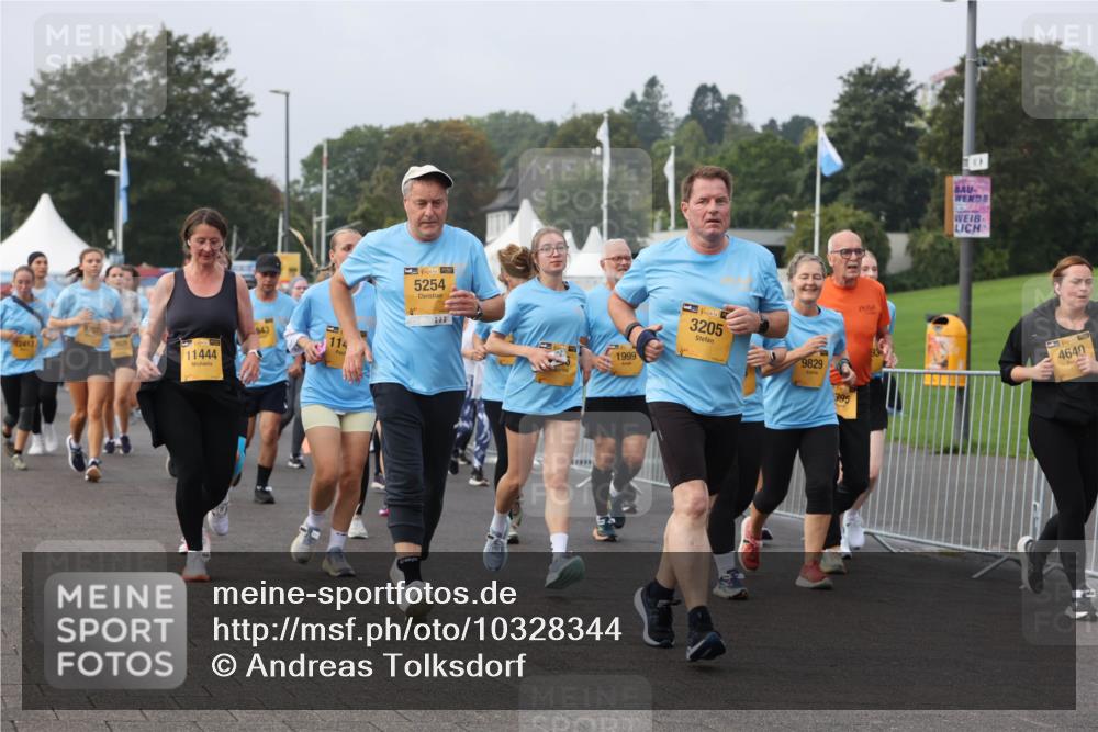 13.09.2026 - Kiel Lauf Andreas Tolksdorf http://msf.ph/oto/10328344 13.09.2026 09:29:25 Kiellinie 12417, 11444, 114, 5254, 1999, 38, 3205, 9829, 395, 4640 meine-sportfotos.de