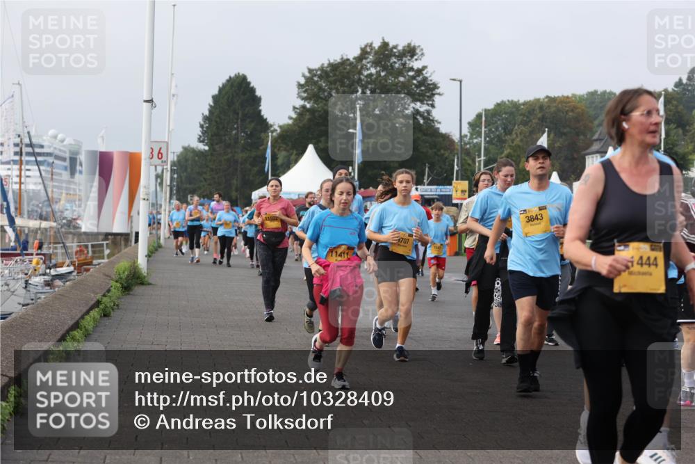 13.09.2026 - Kiel Lauf Andreas Tolksdorf http://msf.ph/oto/10328409 13.09.2026 09:29:27 Kiellinie 36, 11552, 707, 3843, 444 meine-sportfotos.de