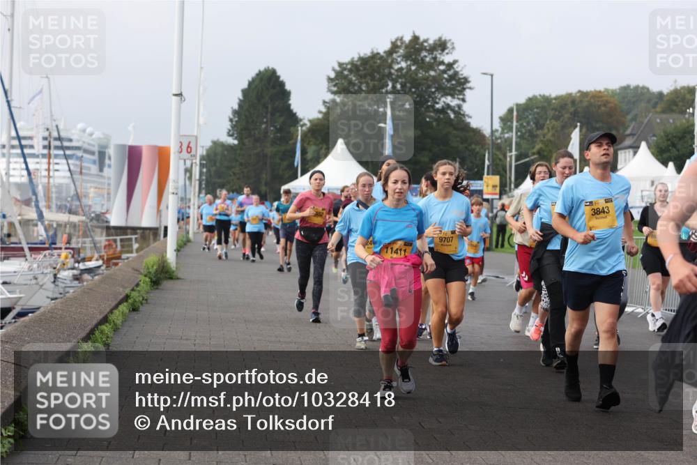 13.09.2026 - Kiel Lauf Andreas Tolksdorf http://msf.ph/oto/10328418 13.09.2026 09:29:28 Kiellinie 36, 11411, 9707, 3843 meine-sportfotos.de