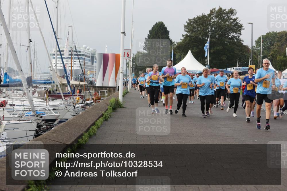 13.09.2026 - Kiel Lauf Andreas Tolksdorf http://msf.ph/oto/10328534 13.09.2026 09:29:36 Kiellinie 36, 1373, 1949, 6825, 2919, 10535 meine-sportfotos.de