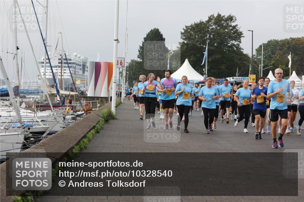 13.09.2026 - Kiel Lauf Andreas Tolksdorf http://msf.ph/oto/10328540 13.09.2026 09:29:37 Kiellinie 36, 1373, 1949, 6825, 11143, 2919, 10535, 2731 meine-sportfotos.de