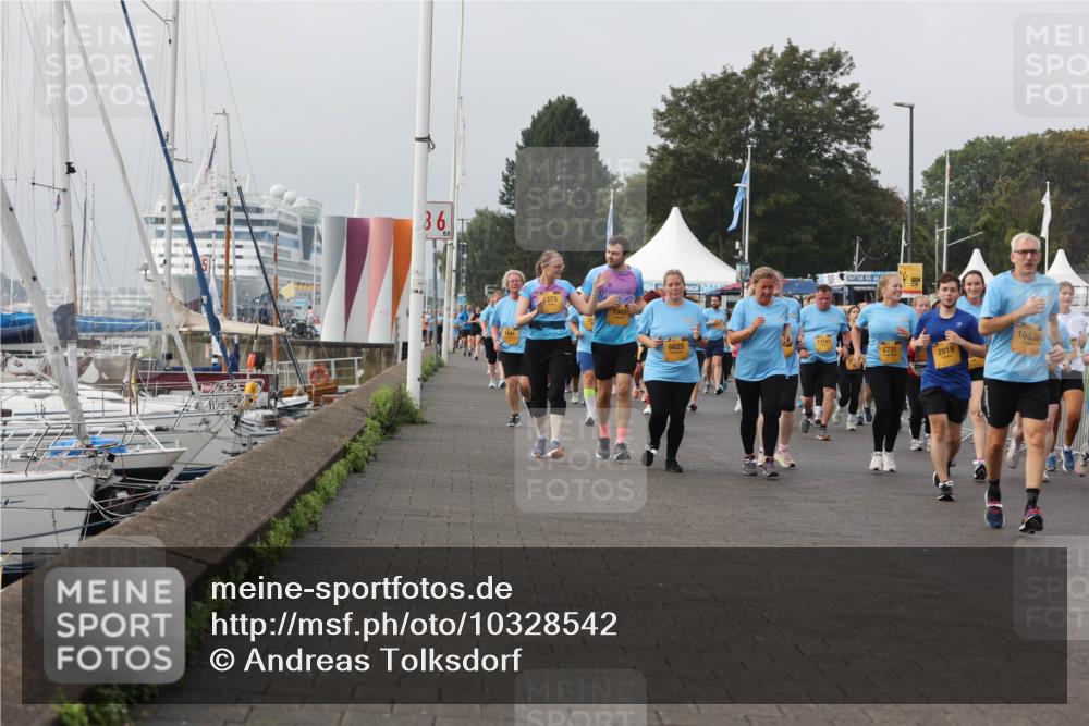 13.09.2026 - Kiel Lauf Andreas Tolksdorf http://msf.ph/oto/10328542 13.09.2026 09:29:37 Kiellinie 36, 373, 1949, 6825, 11143, 2731, 2919, 10535 meine-sportfotos.de