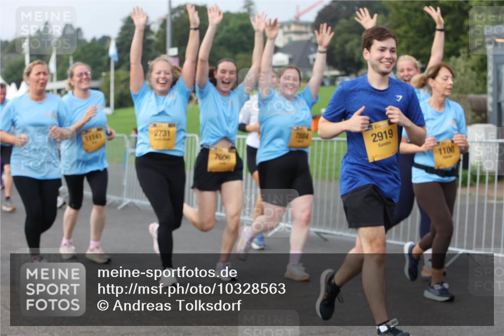 13.09.2026 - Kiel Lauf Andreas Tolksdorf http://msf.ph/oto/10328563 13.09.2026 09:29:43 Kiellinie 11141, 2731, 7684, 2919, 1100 meine-sportfotos.de