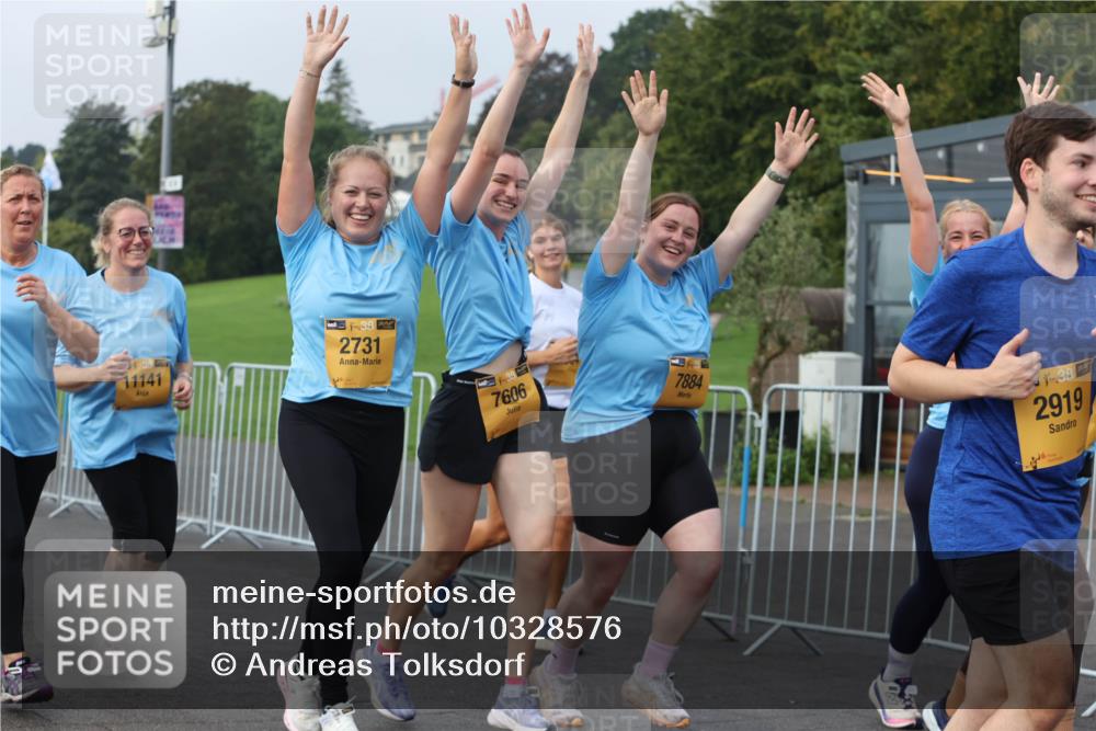 13.09.2026 - Kiel Lauf Andreas Tolksdorf http://msf.ph/oto/10328576 13.09.2026 09:29:43 Kiellinie 4, 38, 11141, 38, 2731, 7606, 7884, 2919 meine-sportfotos.de