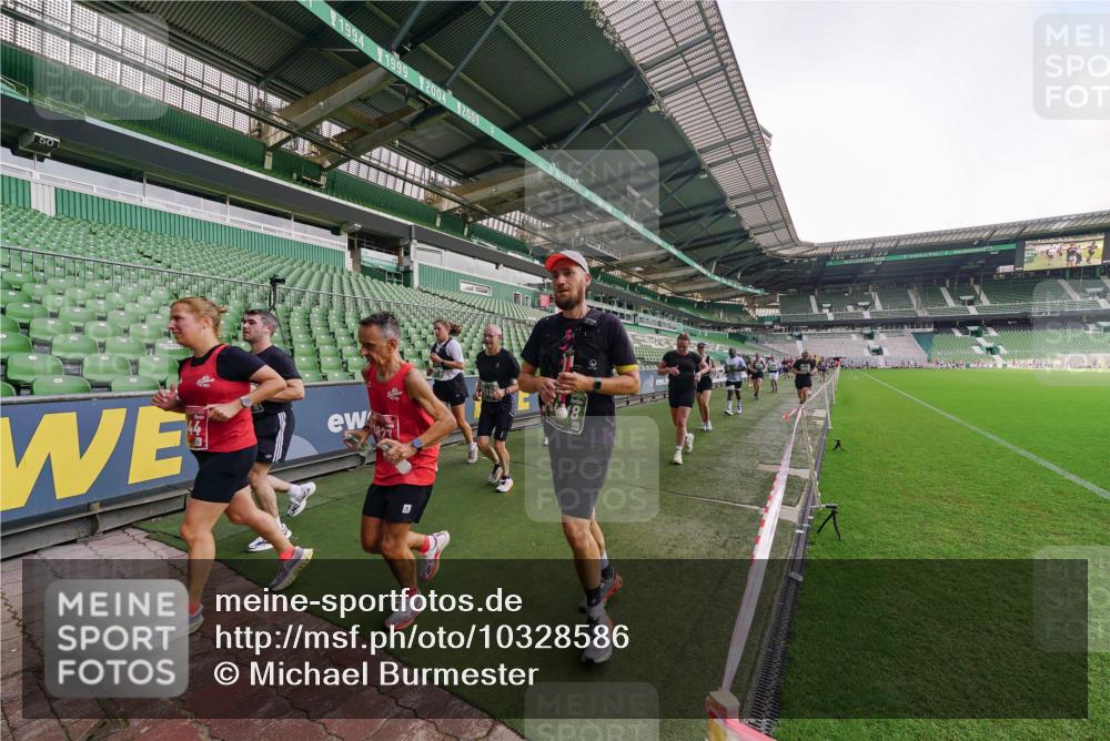 13.09.2026 - 21. swb-Marathon Bremen Michael Burmester http://msf.ph/oto/10328586 13.09.2026 13:34:33 Laufen im Stadion 155, 170, 193, 368, 428, 462, 496, 594, 679, 709, 765, 916, 1001, 1026, 1048, 1051, 1098, 1280, 1321, 1396, 1444, 1553, 1557, 1560, 1607, 1661, 1703, 1760, 1772, 1784, 1827, 1965, 1992, 1996, 2077, 2132, 2226, 2335, 2338, 2399, 2400, 2451, 2479, 2511, 2515, 2543, 2641, 2650, 2718, 2735, 2757, 2787, 2791, 2894, 2982, 3179, 3191, 3345, 3406, 3443, 3503, 3547, 3577, 3614, 3660, 3708, 3709, 3720, 3797, 3875, 3904, 3911, 3914, 3952, 4001, 4014, 4500, 4546, 4561, 5151 meine-sportfotos.de