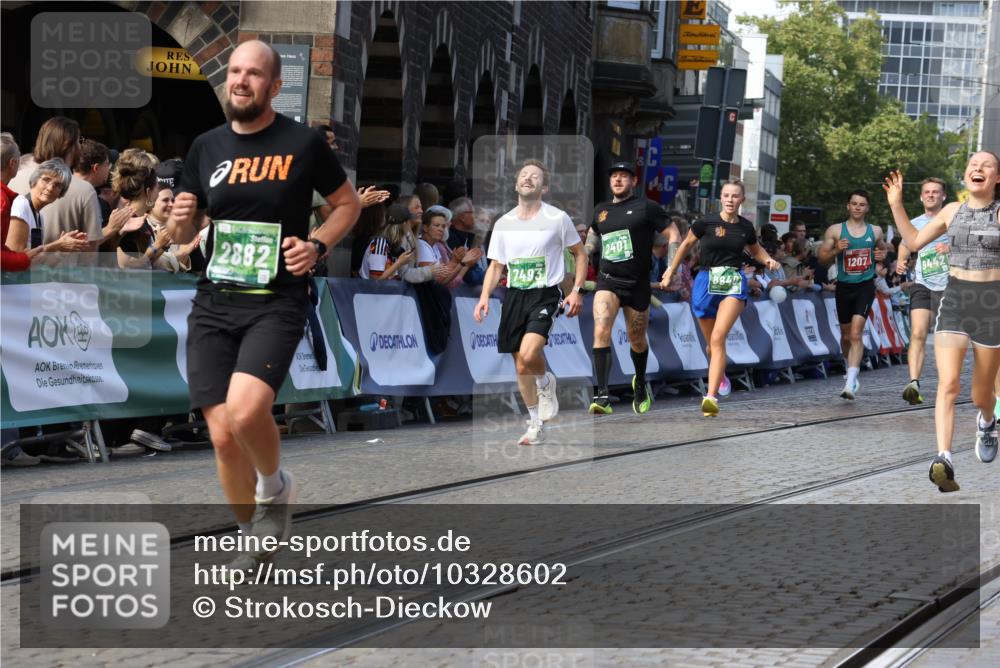 13.09.2026 - 21. swb-Marathon Bremen Strokosch-Dieckow http://msf.ph/oto/10328602 13.09.2026 13:13:30 Ziel 280, 313, 621, 868, 987, 1207, 2498, 2559, 2962, 3566, 3625, 4582, 5345, 5769, 6038, 6349, 6394, 7874, 8197, 8291, 8419, 8464, 9092, 9217, 2401, 2767, 3413, 7493, 7707, 8840, 9442, 9884, 13099 meine-sportfotos.de