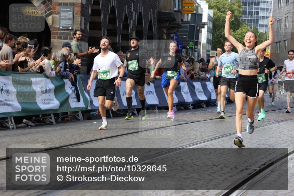 13.09.2026 - 21. swb-Marathon Bremen Strokosch-Dieckow http://msf.ph/oto/10328645 13.09.2026 13:13:31 Ziel 280, 313, 621, 868, 987, 1207, 2130, 2498, 2962, 3566, 3625, 4582, 5345, 5769, 6038, 6349, 6394, 7874, 8197, 8291, 8419, 8464, 9092, 9217, 2401, 2767, 3413, 7493, 7707, 8840, 9442, 9884, 13099 meine-sportfotos.de