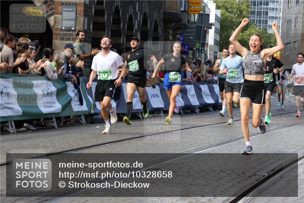 13.09.2026 - 21. swb-Marathon Bremen Strokosch-Dieckow http://msf.ph/oto/10328658 13.09.2026 13:13:31 Ziel 280, 313, 621, 868, 987, 1207, 2130, 2498, 2962, 3566, 3625, 4582, 5345, 5769, 6038, 6349, 6394, 7874, 8197, 8291, 8419, 8464, 9092, 9217, 2401, 2767, 3413, 7493, 7707, 8840, 9442, 9884, 13099 meine-sportfotos.de