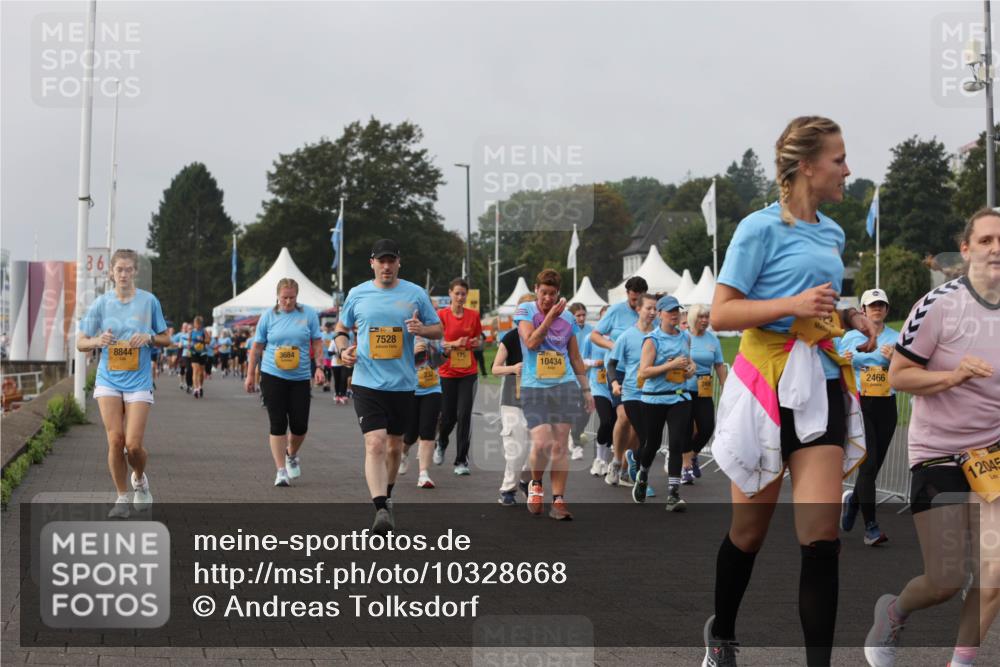 13.09.2026 - Kiel Lauf Andreas Tolksdorf http://msf.ph/oto/10328668 13.09.2026 09:29:52 Kiellinie 86, 8844, 3684, 7528, 10434, 2466, 12045 meine-sportfotos.de