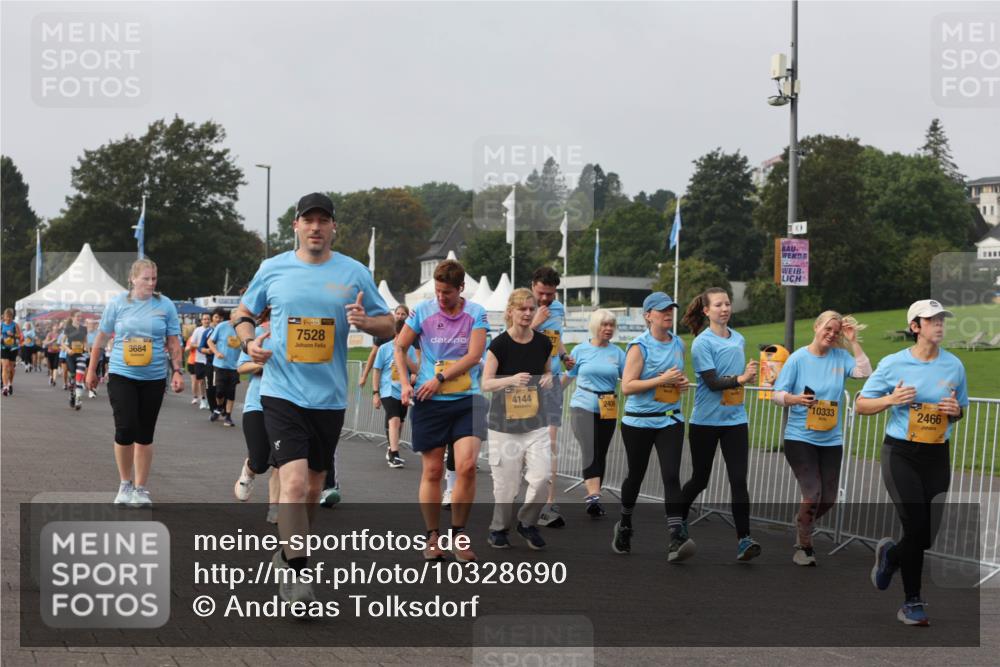 13.09.2026 - Kiel Lauf Andreas Tolksdorf http://msf.ph/oto/10328690 13.09.2026 09:29:54 Kiellinie 3684, 38, 7528, 4144, 2406, 10333, 2466 meine-sportfotos.de