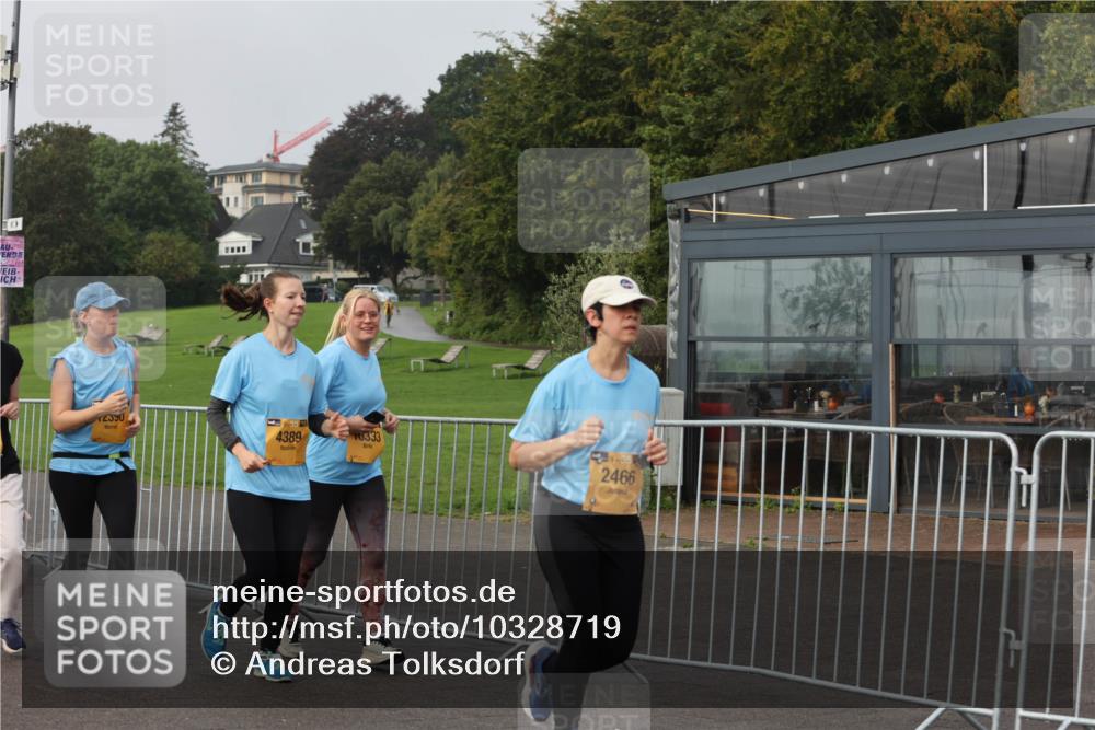 13.09.2026 - Kiel Lauf Andreas Tolksdorf http://msf.ph/oto/10328719 13.09.2026 09:29:55 Kiellinie 12590, 4389, 10333, 1, 39, 2466 meine-sportfotos.de