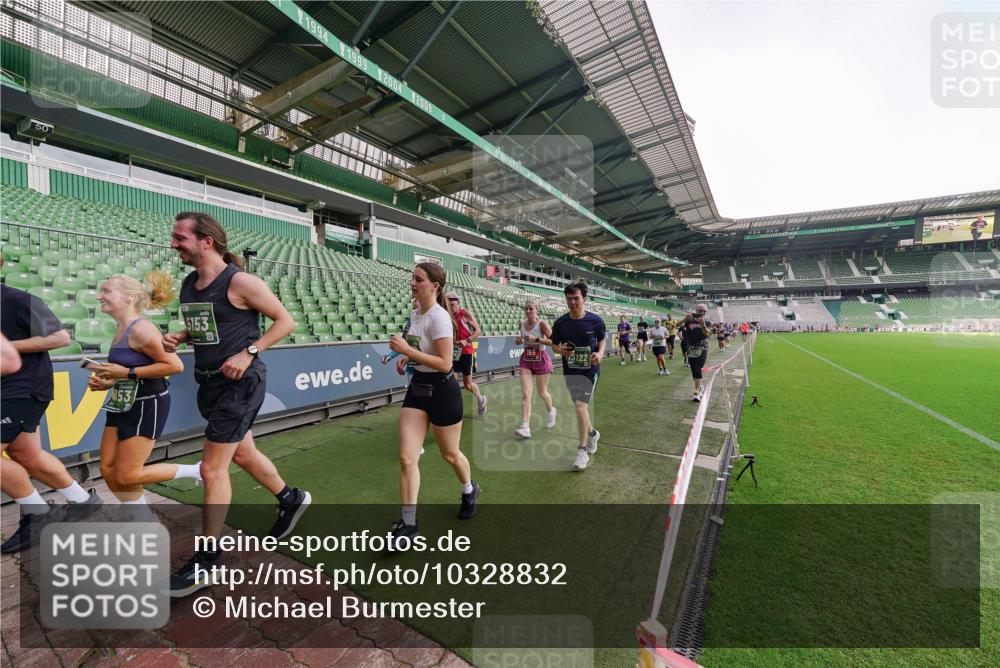 13.09.2026 - 21. swb-Marathon Bremen Michael Burmester http://msf.ph/oto/10328832 13.09.2026 13:35:00 Laufen im Stadion 170, 193, 368, 428, 462, 496, 657, 679, 709, 916, 1026, 1048, 1098, 1280, 1321, 1396, 1444, 1553, 1557, 1560, 1607, 1661, 1703, 1726, 1760, 1772, 1784, 1827, 1965, 1974, 1977, 1992, 1996, 2335, 2338, 2451, 2479, 2511, 2515, 2543, 2578, 2641, 2650, 2735, 2757, 2787, 2789, 2791, 2894, 3090, 3179, 3191, 3345, 3406, 3443, 3472, 3503, 3547, 3555, 3577, 3660, 3708, 3709, 3720, 3801, 3875, 3904, 3911, 3914, 4001, 4014, 4200, 4290, 4500, 4546, 4561, 4880, 4967, 5000, 5151, 5818 meine-sportfotos.de