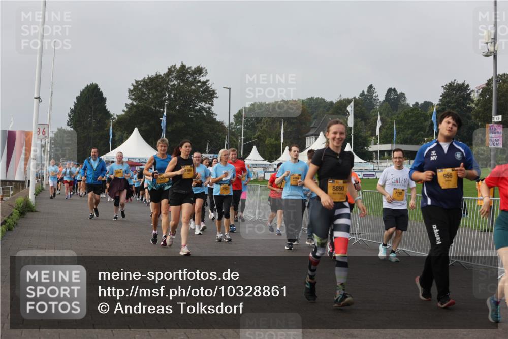 13.09.2026 - Kiel Lauf Andreas Tolksdorf http://msf.ph/oto/10328861 13.09.2026 09:30:04 Kiellinie 36, 2657, 309, 8890, 7185, 2953, 956 meine-sportfotos.de